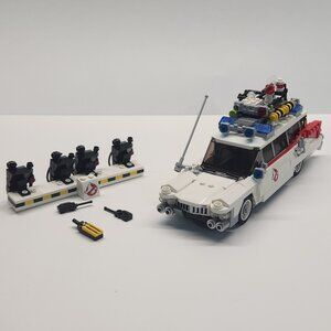 LEGO 21108 Ghostbusters Ecto-1